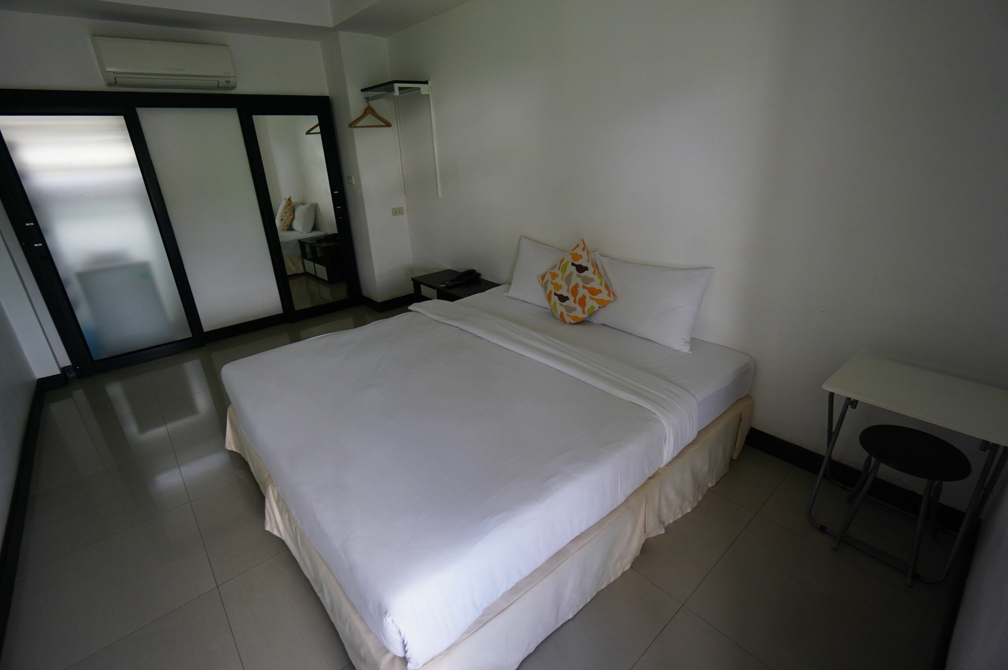 The Auto Place Phuket Dış mekan fotoğraf
