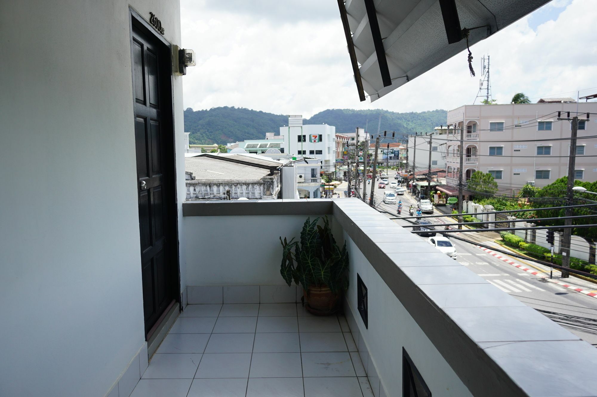 The Auto Place Phuket Dış mekan fotoğraf